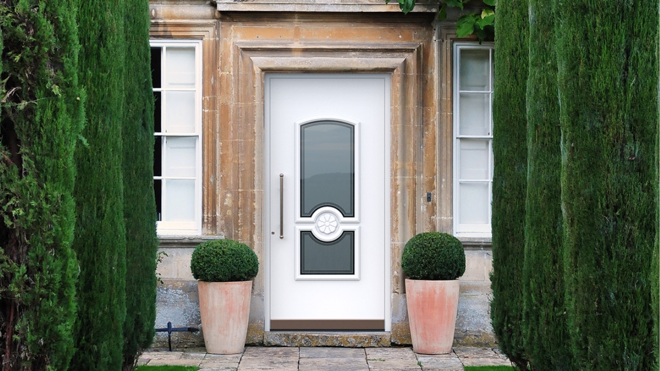 Traditional Georgian entrances style